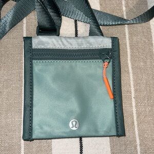 Lululemon Ever Ready Crossbody Wallet